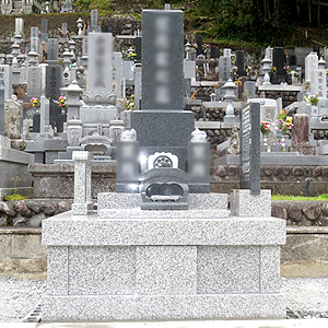 和型墓石